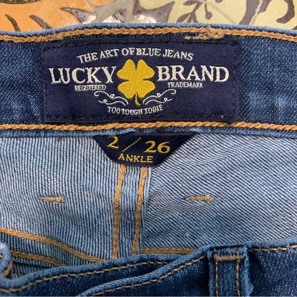 LUCKY BRAND  “Charlie” Jeans Sz: 2/26 - Picture 4 of 10